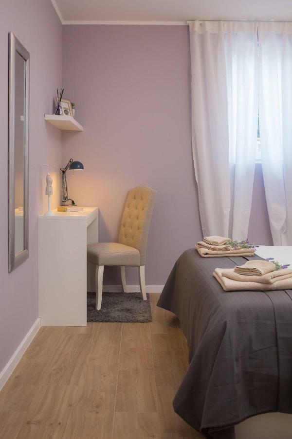 Zlatin Dvor - Apartments For 3, Terrace, Trogir Center, Beach At 5-Min, Bike Friendly Εξωτερικό φωτογραφία